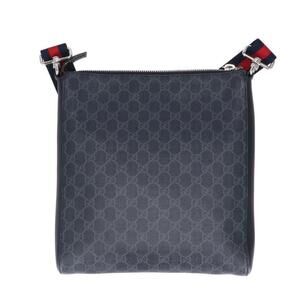 Gucci Patch Messenger Bag GG Supreme Courier